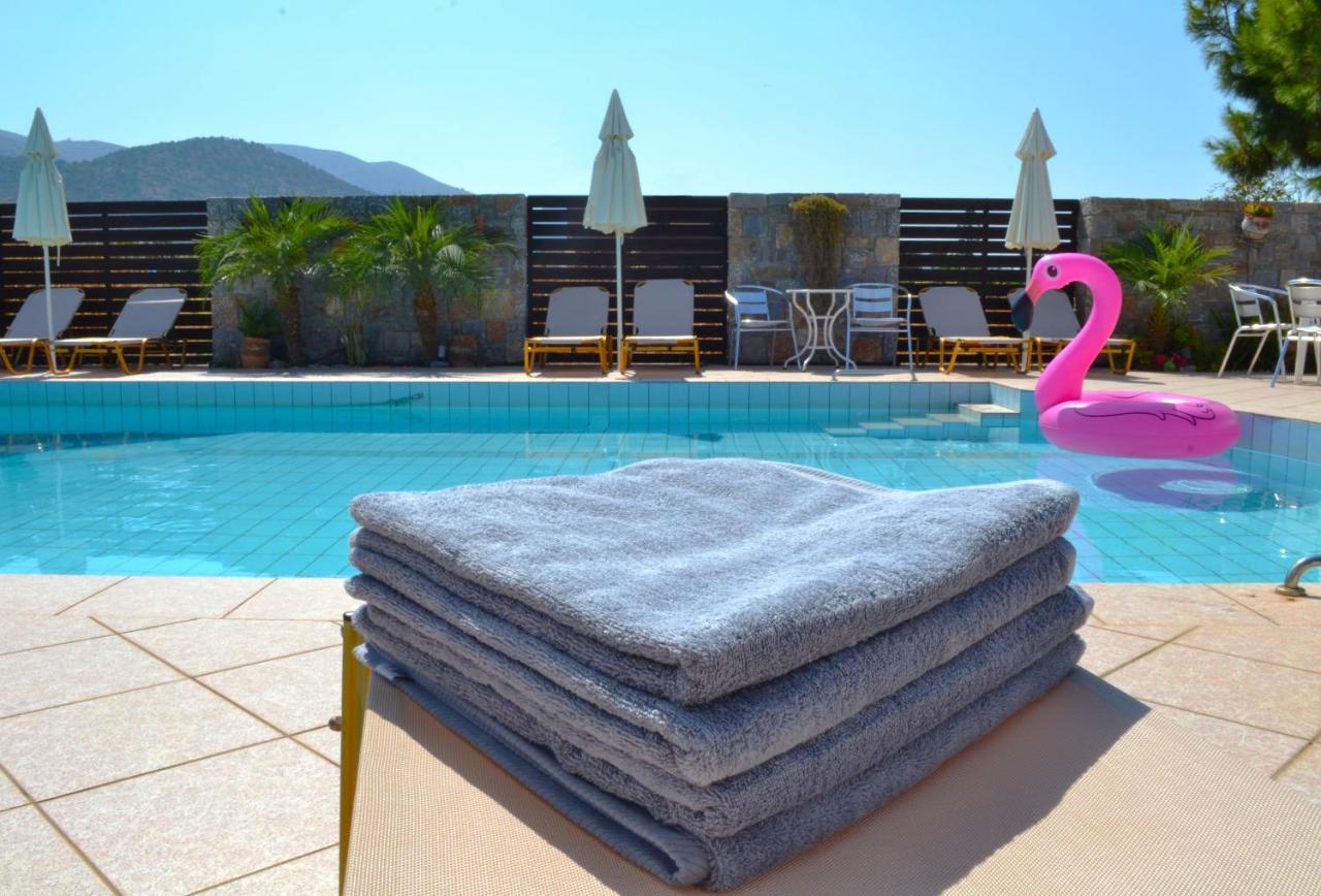 Altis Hotel Малиа Екстериор снимка